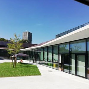 Inauguration centre CiNETiquE et école Leona Platel